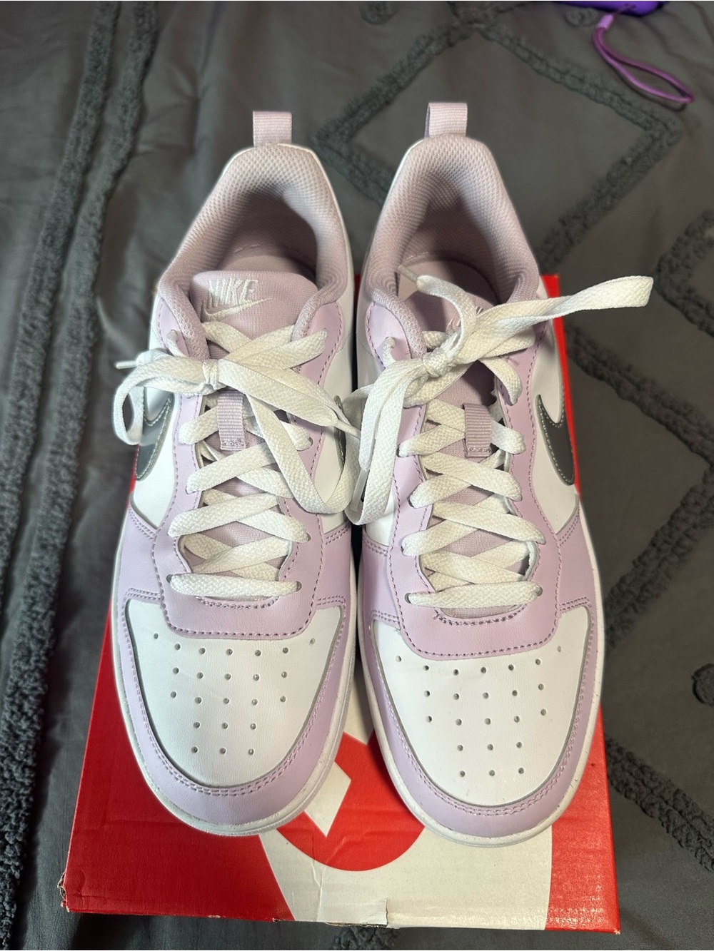 Nike Low-Top Sneakers in Lavender and White with Silver Swoosh